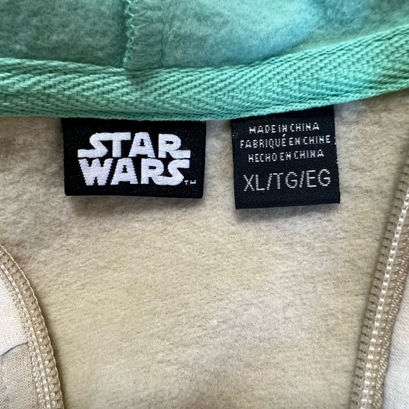 EUC Star Wars size XL Mandalorian hoodie sweatshirt - Picture 13 of 15